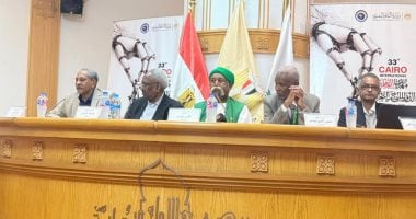 مسرحيون سودانيون يحتفون بيوسف عايدابى فى أولى ندوات المهرجان التجريبى
