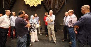 رئيس الأوبرا يتفقد مسرحى الجمهورية والموسيقى العربية