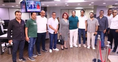 نجمة مصر الأولى نبيلة عبيد فى جولة بـ«اليوم السابع».. صور