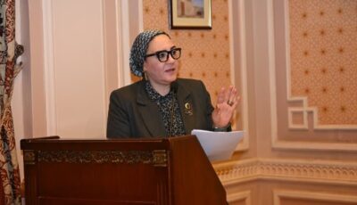 سوق العمل يعاني من زيادة أعداد خريجي الصيدلة.. وفتح مسارات جديدة للالتحاق بالتخصص يحتاج دراسة دقيقة