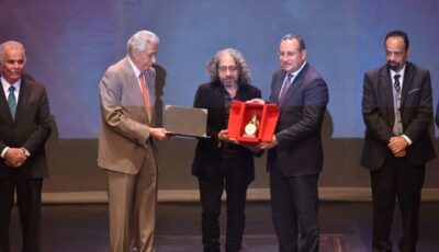 وزير التعليم العالي والبحث العلمي القائم بأعمال وزير الثقافة يعلن انطلاق فعاليات الدورة 33 لمهرجان القاهرة الدولي للمسرح التجريبي ويكرم نخبة من رواد المسرح