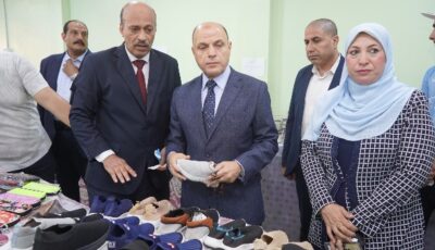 محافظ الغربية يفتتح معرض أهلاً مدارس ويتفقد سوق اليوم الواحد بقطور